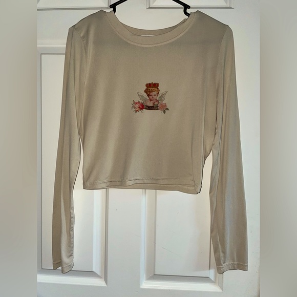 Angelcore Top with Angel Baby Print - Picture 2 of 4